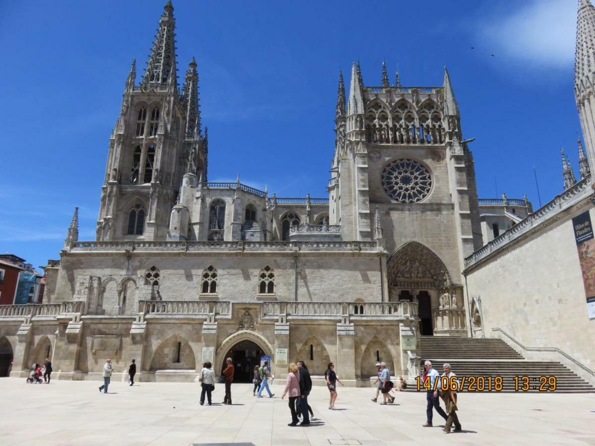 Ferienwohnung Vut Plaza De La Catedral Burgo Exterior foto